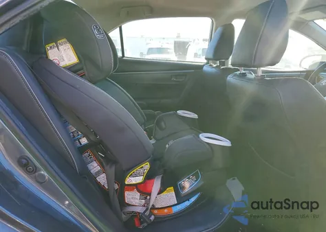 2015 Toyota Corolla L z USA, uszkodzony, nr VIN 5YFBURHE7FP295033